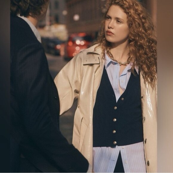 J. Crew Cashmere Cropped Cable-Knit Sweater-Vest Navy Size L - Picture 10 of 10